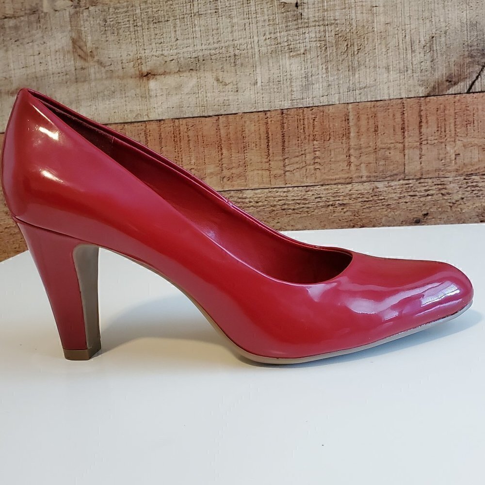 Bandolino Red Pumps Size 8 - image 4